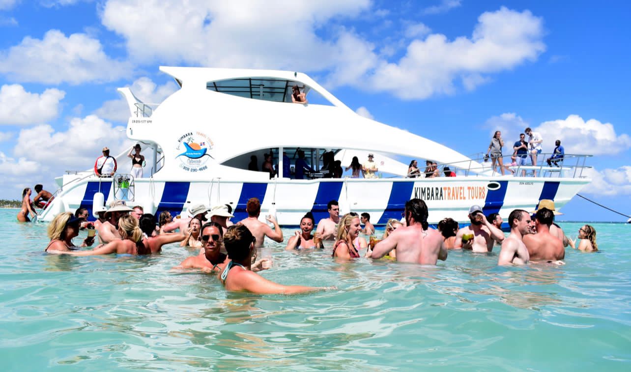 Punta Cana party boat 