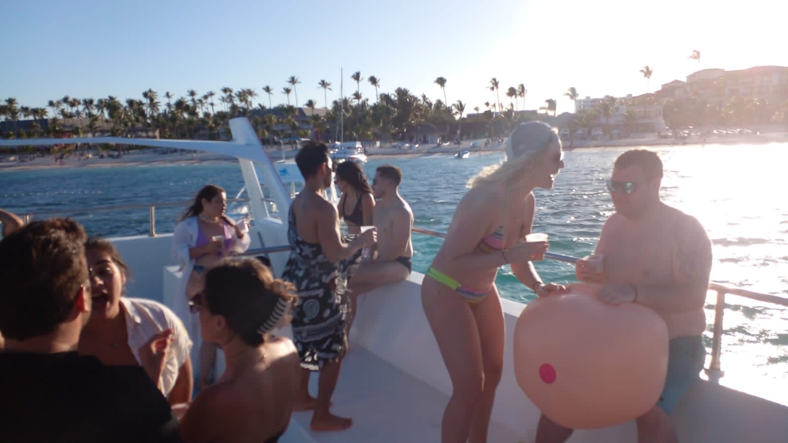 Malibu party boat punta cana 